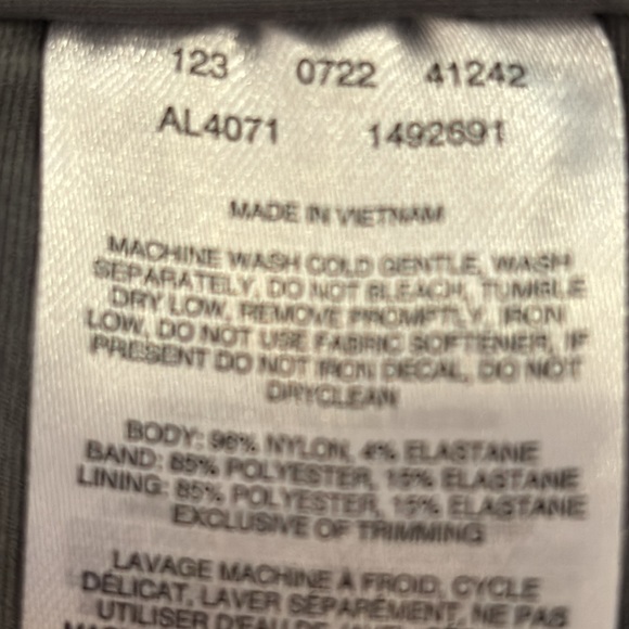 Columbia Casual Shorts Size XXL - Picture 6 of 6